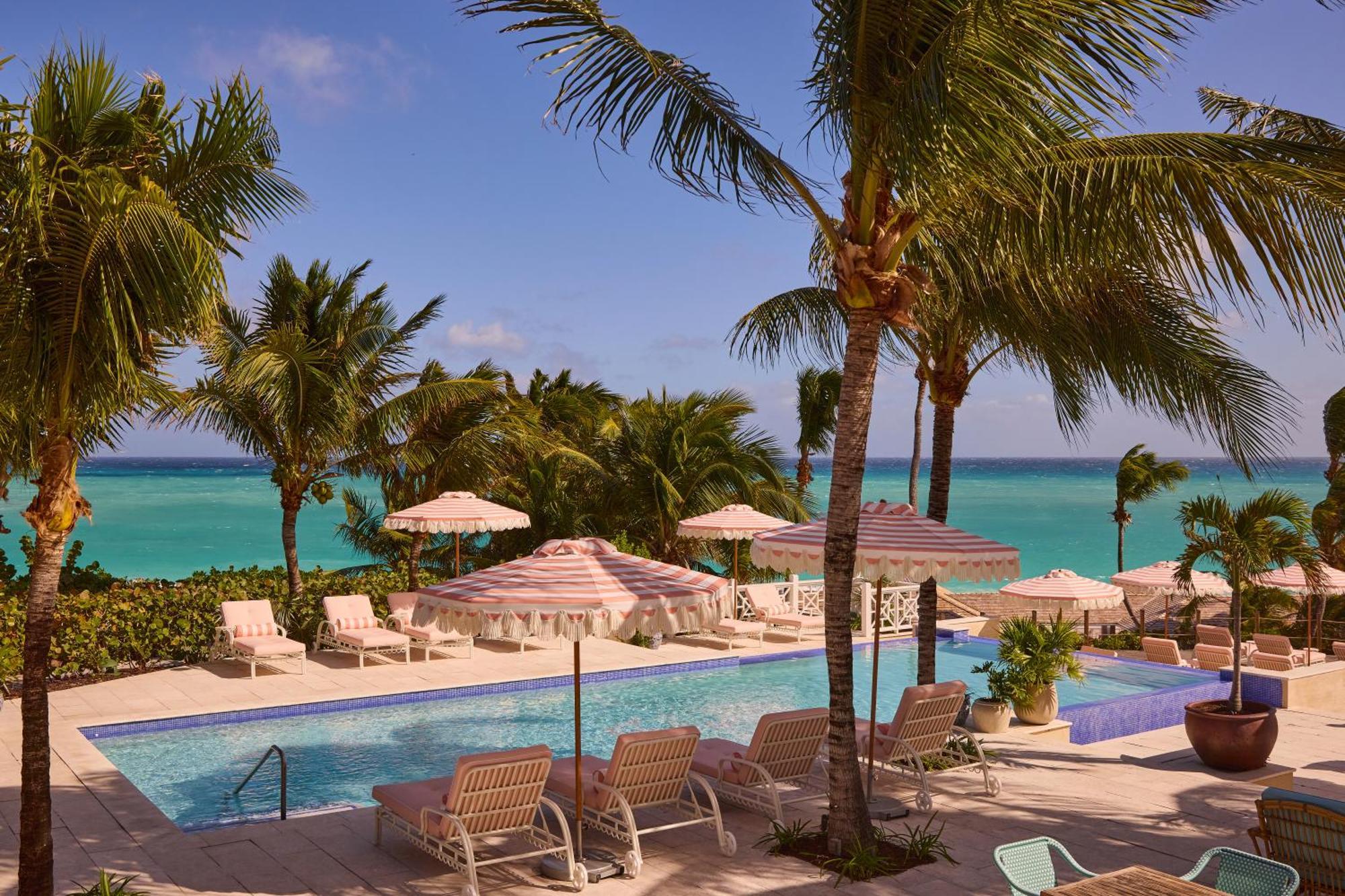Coral Sands Inn & Cottages Dunmore Town Экстерьер фото