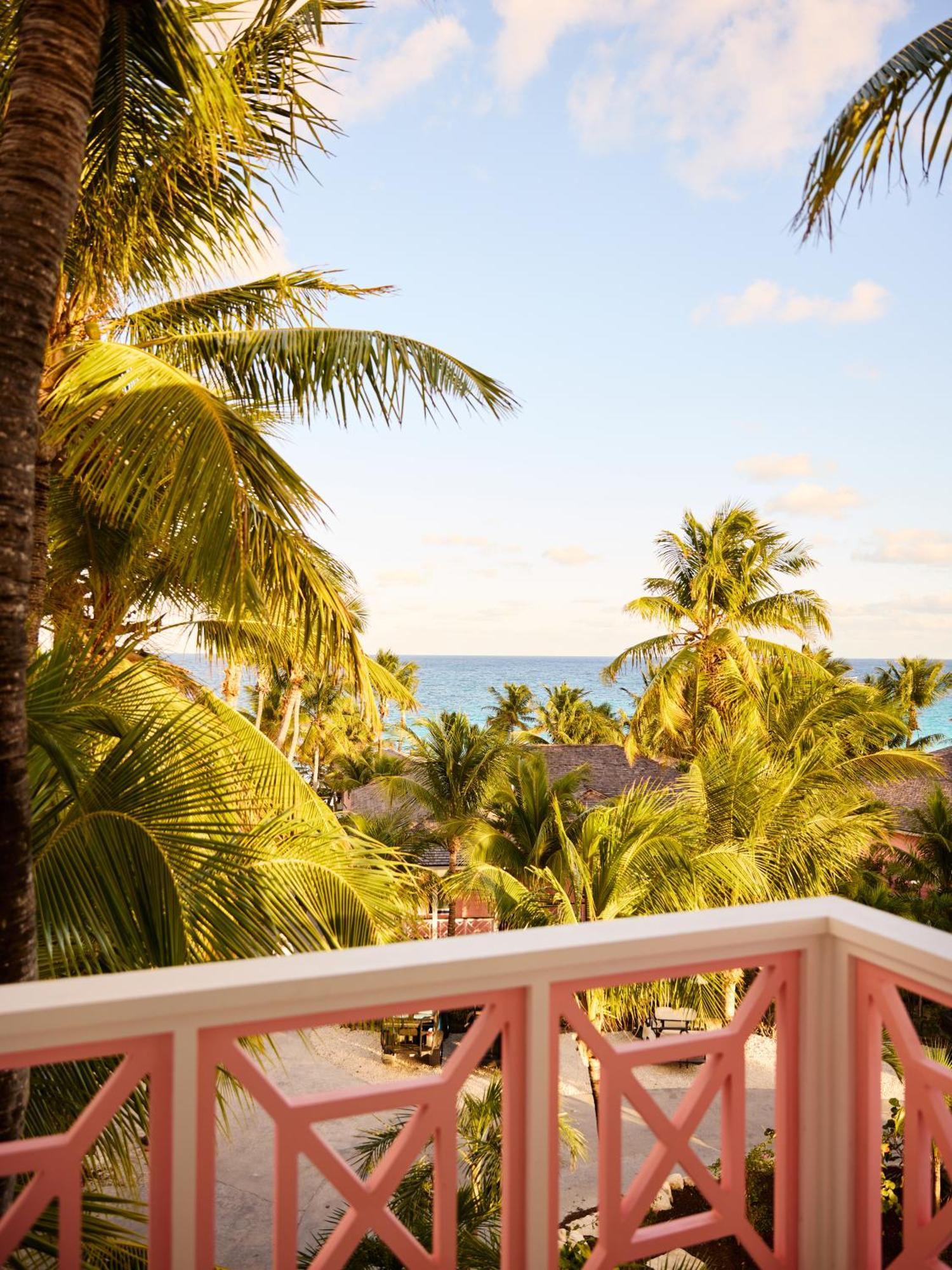 Coral Sands Inn & Cottages Dunmore Town Экстерьер фото